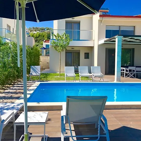 W Pool Halkidiki * Pefkochori