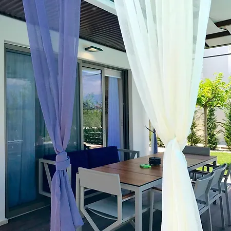 W Pool Halkidiki Pefkochori