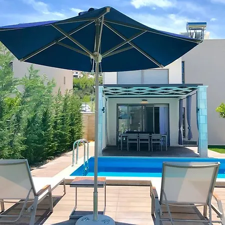 Villa W Pool Halkidiki