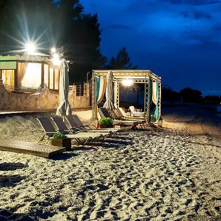 Villa W Pool Halkidiki