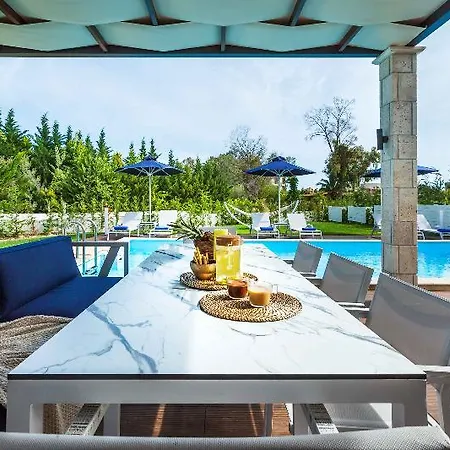 Villa W Pool Halkidiki